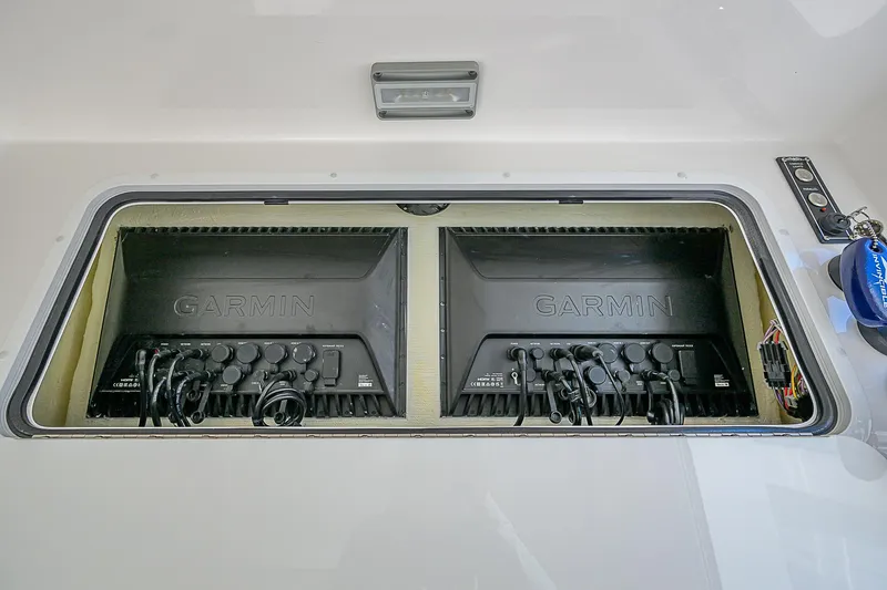  Yacht Photos Pics Garmin electronics on 2024 Invincible 39 Open Fisherman boat.