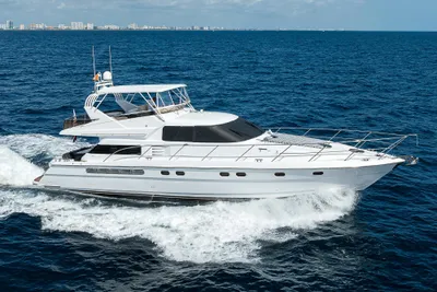 Fairline Squadron 65