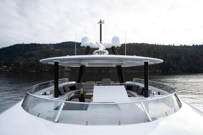 Crescent Lady Yacht Photos Pics Luxurious 2019 Crescent Semi-Displacement yacht with sleek design, cruising on serene waters.