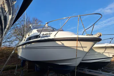 1984 Fairline WEEKEND 21