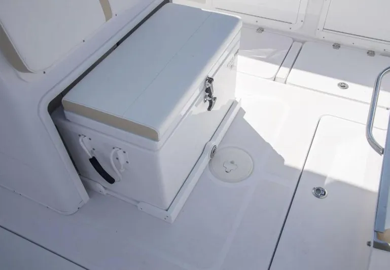 $77,000+ Off Msrp !!! Yacht Photos Pics 