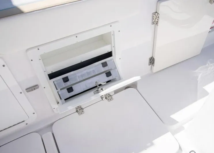 $77,000+ Off Msrp !!! Yacht Photos Pics 