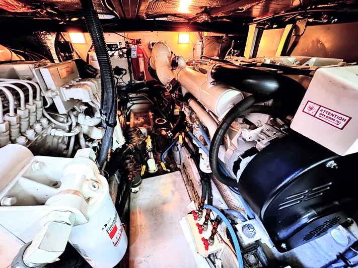 Sol Verde Yacht Photos Pics 