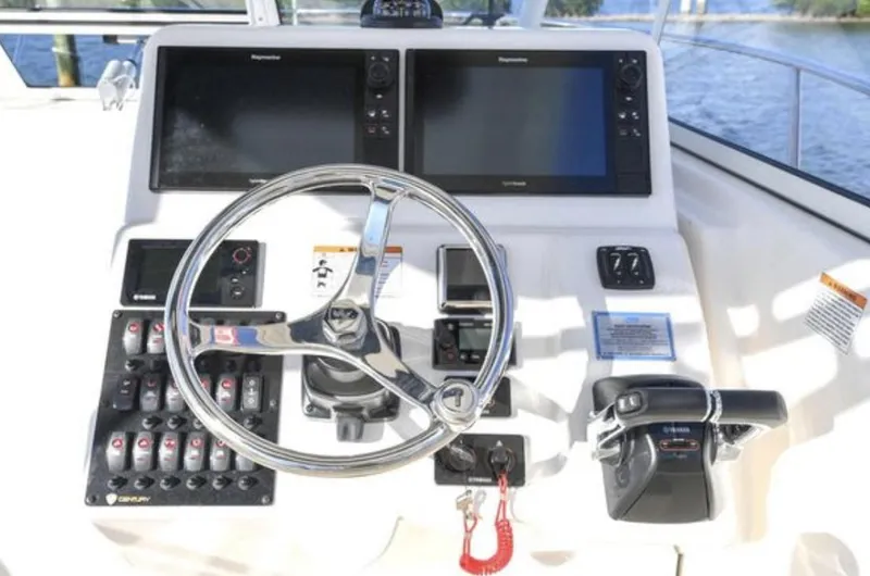 $64,371 Off Msrp !!! Yacht Photos Pics 