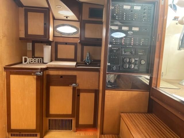 2001-46-custom-42-custom-belkov-express-cruiser