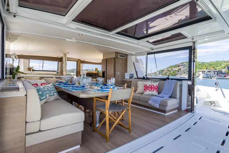 Dante Yacht Photos Pics 