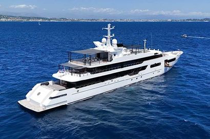 1986 209' 4'' Custom-Elsflether Werft AG Piraeus, GR