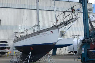 Hans Christian 38