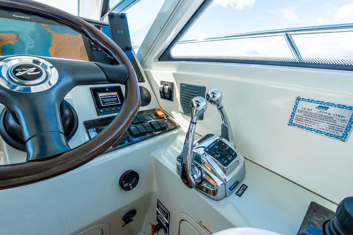 2009 Sea Ray 47 