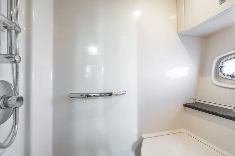 Hav-n Fun Yacht Photos Pics 