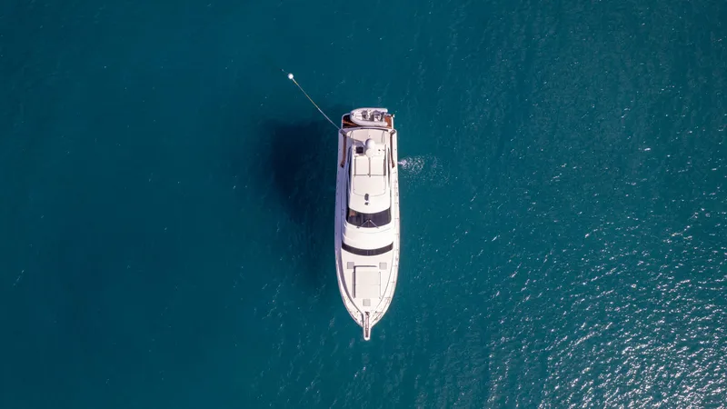 Luna Yacht Photos Pics 