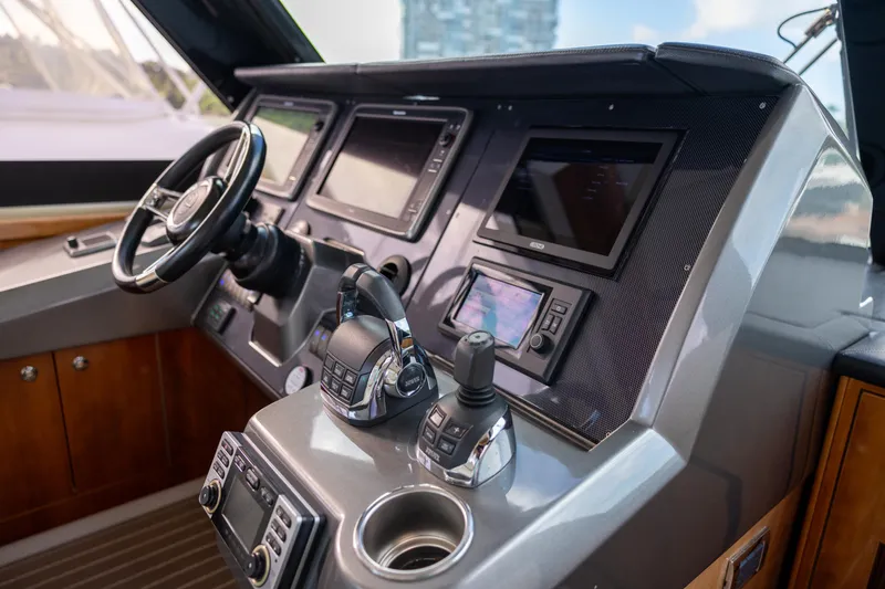 Luna Yacht Photos Pics 