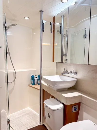 Luna Yacht Photos Pics 