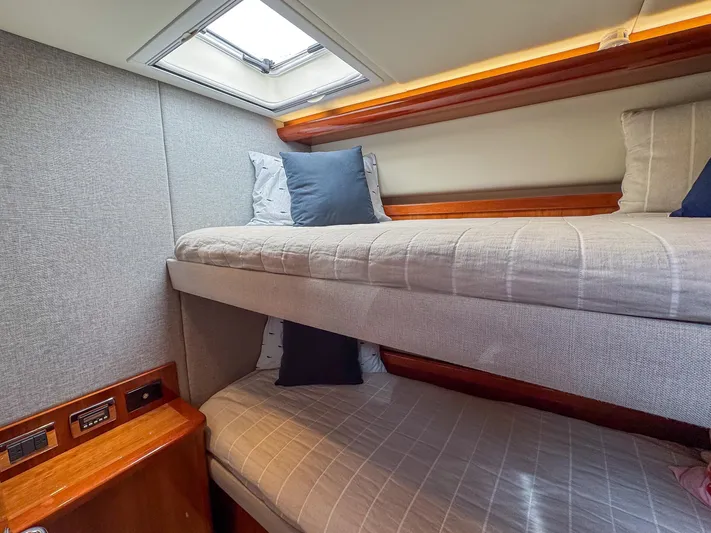 Luna Yacht Photos Pics 