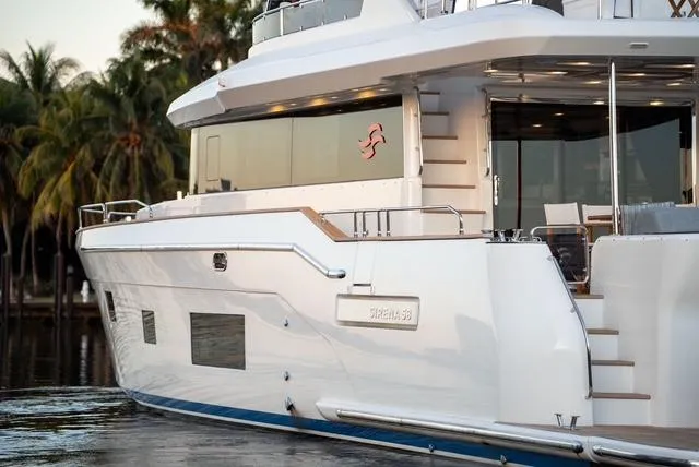 Freedom Yacht Photos Pics 