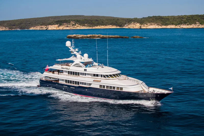 Berilda Yacht Photos Pics 