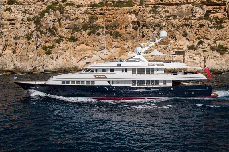 Berilda Yacht Photos Pics 