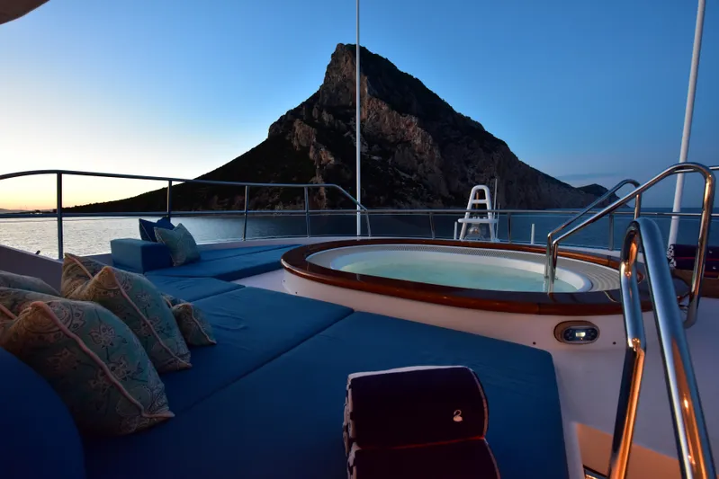 Berilda Yacht Photos Pics 