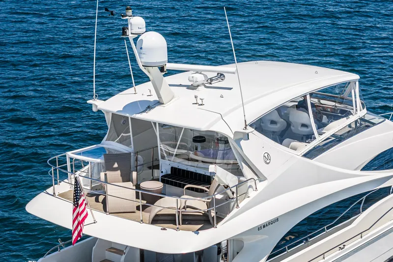 Mojo Yacht Photos Pics 