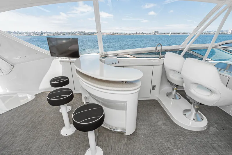 Mojo Yacht Photos Pics 