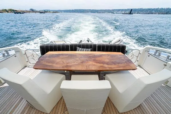 Mojo Yacht Photos Pics 