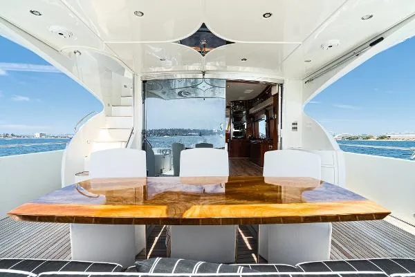 Mojo Yacht Photos Pics 