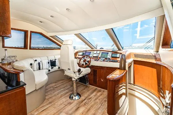 Mojo Yacht Photos Pics 