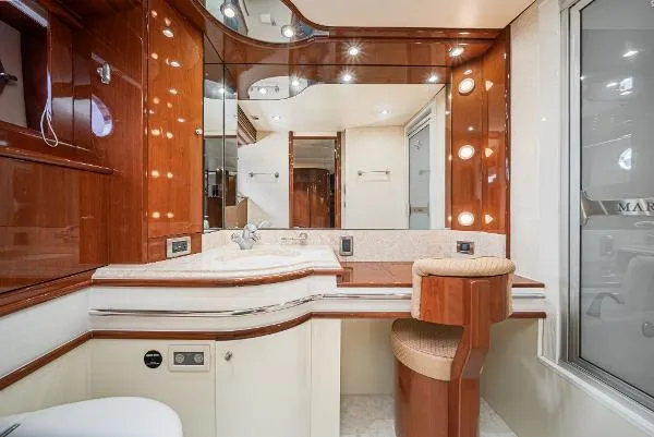 Mojo Yacht Photos Pics 