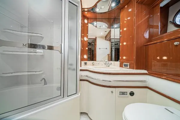 Mojo Yacht Photos Pics 