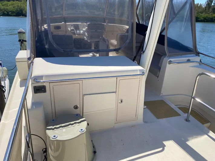 Quahog Yacht Photos Pics 