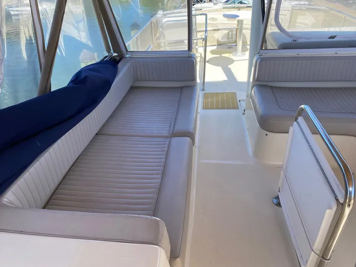 Quahog Yacht Photos Pics 