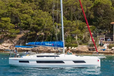 Sunsail 44.4