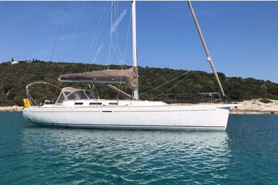 2004 Dufour 44