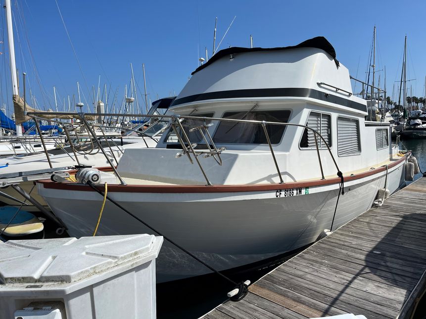 1974 Skookum Flybridge Trawler Trawlers à vendre YachtWorld