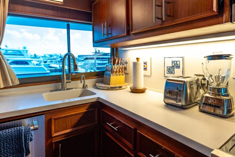 Cavalier Yacht Photos Pics Galley