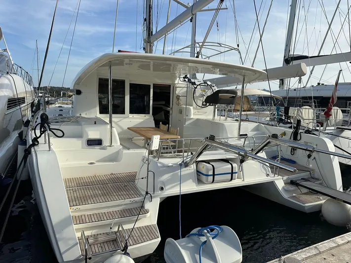  Yacht Photos Pics Lagoon 40