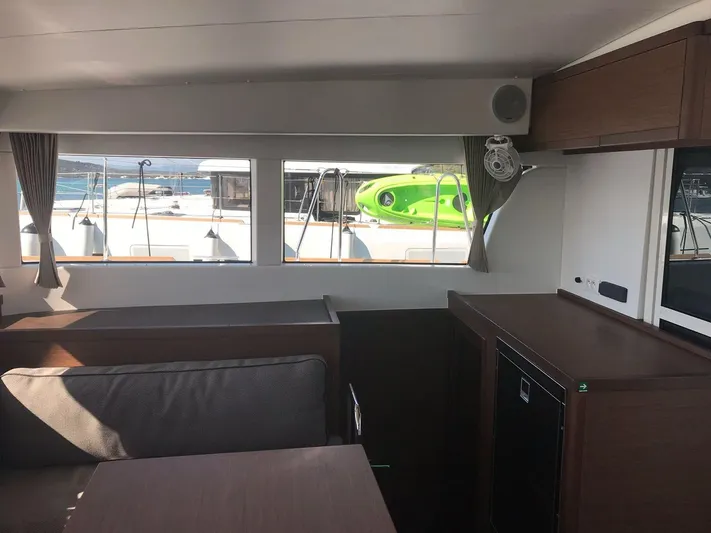  Yacht Photos Pics Lagoon 40