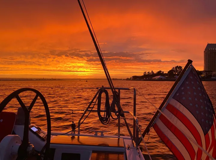 Bonejour Yacht Photos Pics YOU TOO CAN LIVE THE DREAM