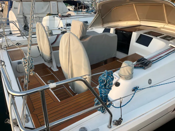 Bonejour Yacht Photos Pics 