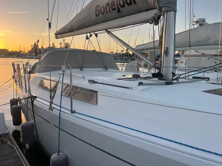 Bonejour Yacht Photos Pics 