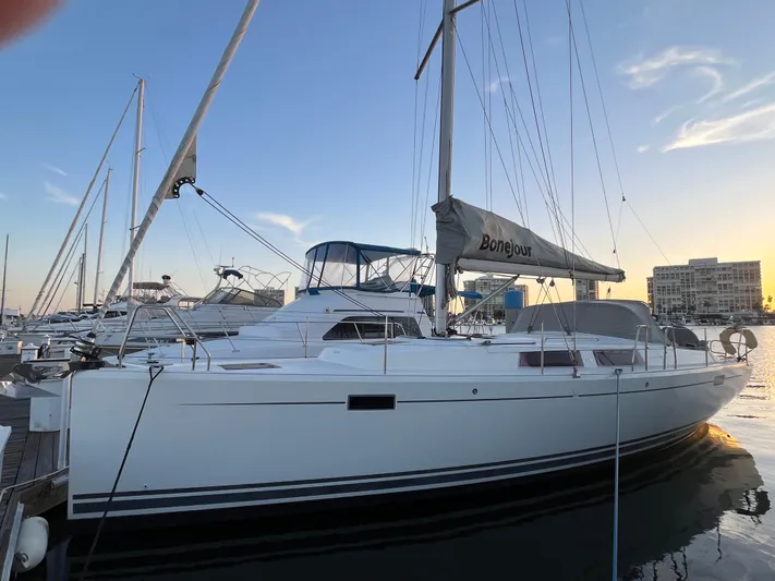 Bonejour Yacht Photos Pics 