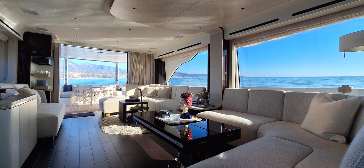 2023 Azimut 77 