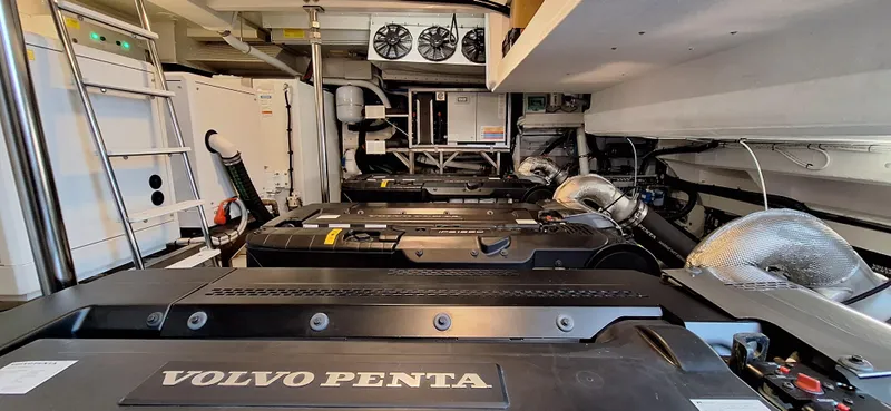 Nassara Yacht Photos Pics 