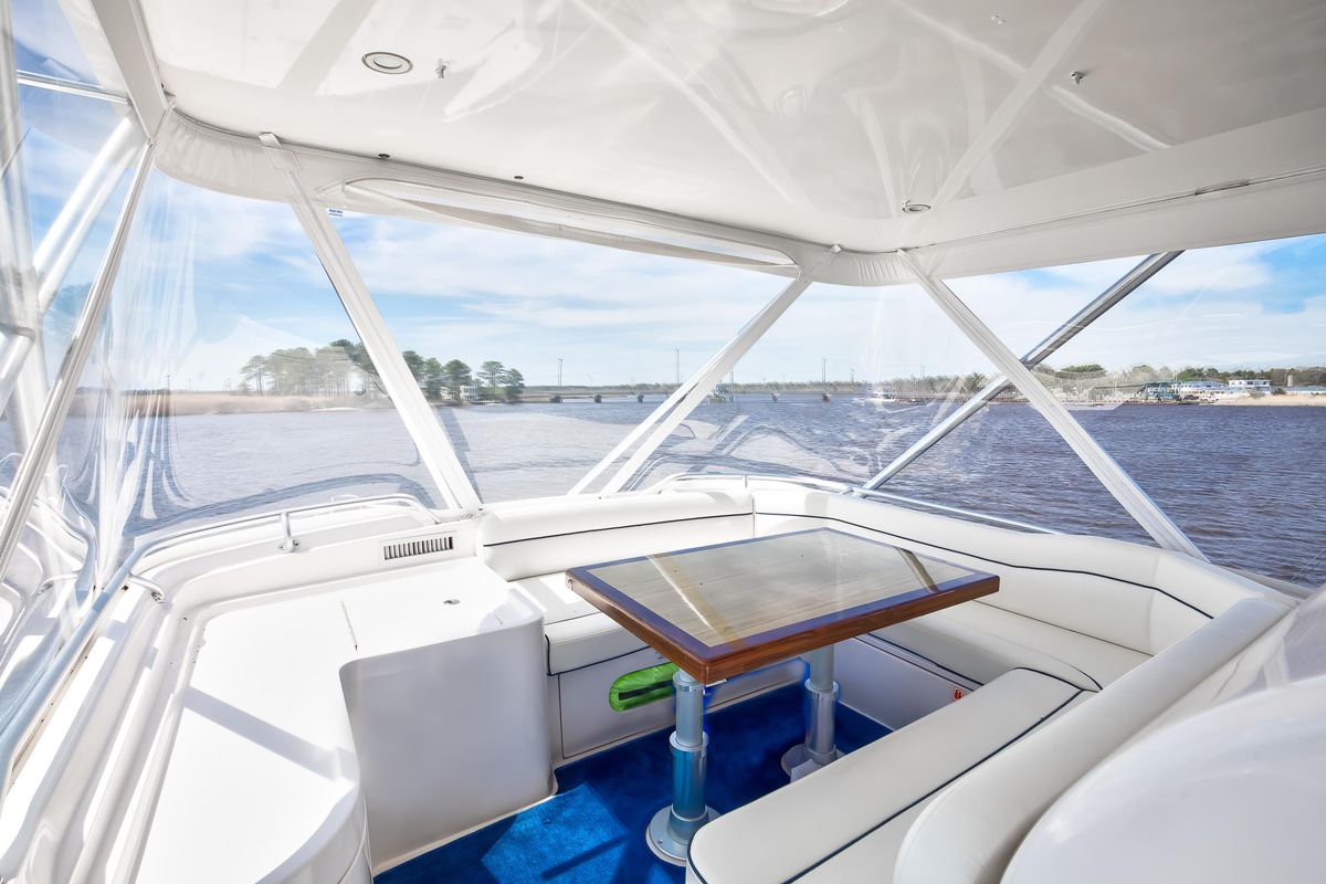 2007 Bertram 59 