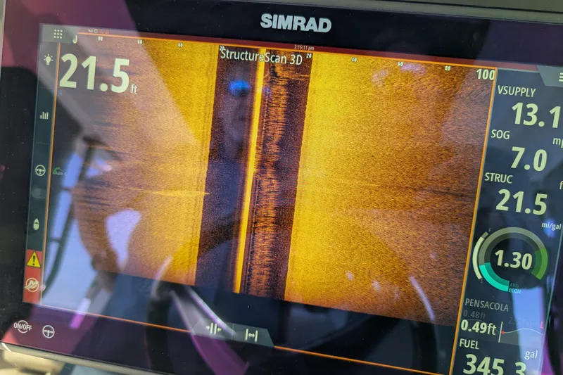  Yacht Photos Pics Sonar display on 2024 Boston Whaler 350 Realm, showing depth and navigation data.