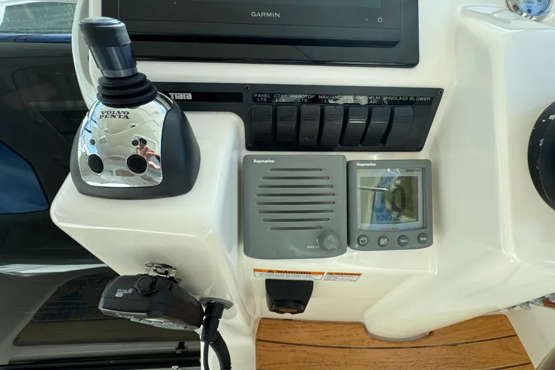  Yacht Photos Pics Control panel of a 2008 Tiara Yachts 3900 Sovran with Volvo Penta joystick.