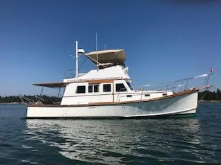 Duffy Flybridge Cruiser