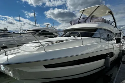Prestige 460