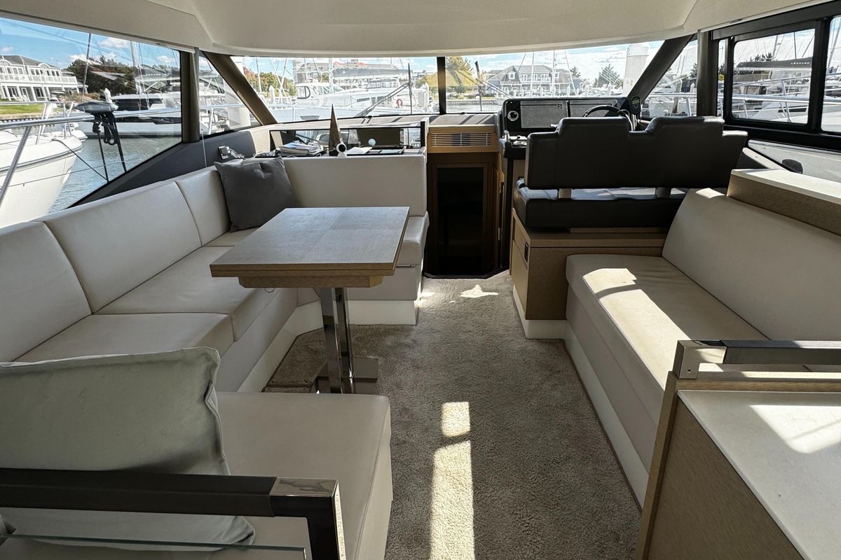 2019 Prestige 46 