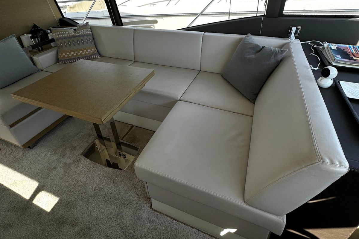 2019 Prestige 46 